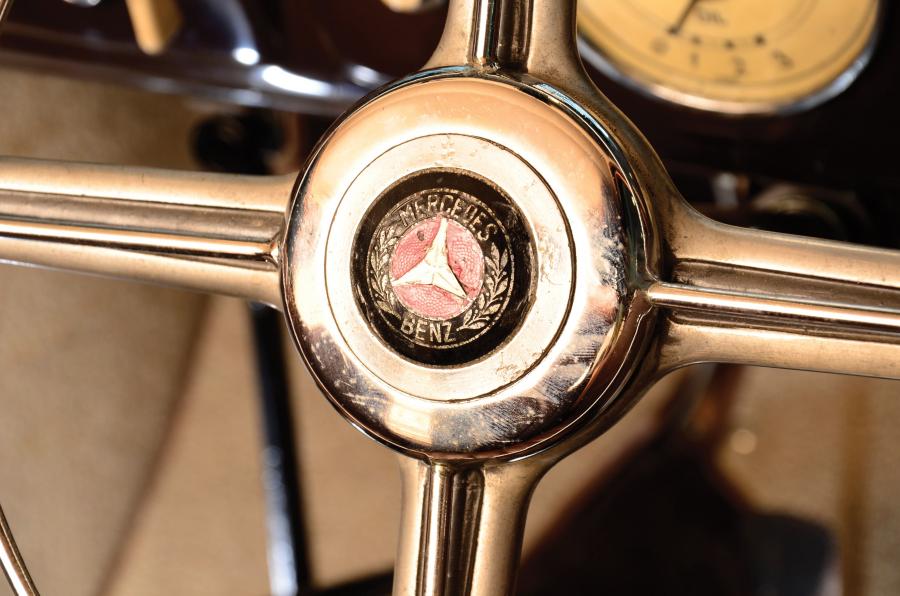  Mercedes-Benz 130 2-Door Saloon 1934 года  (фото 2 из 14)